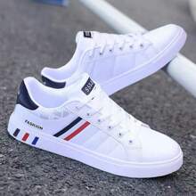 Men Stripe Design Lace-Up Skate Shoes - Wear-Resistant PU Leather Uppers, Breathable Fabric Inner, Cloth Insole, Non-Slip PVC Sole, Round Toe Cap, Perfect For Outdoor Casual Wear In Fall, Spring, Summer, Winter
