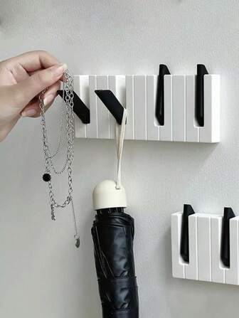 1 pièce Crochet de porte en forme de piano créatif, sans perçage nécessaire, cintre pour vêtement, chapeau, clé, sac pour l'entrée, le couloir