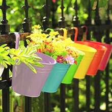 Conjunto de vasos de flores de ferro metálico com 7 peças, inclui 5 vasos de flores de metal, 5 etiquetas de plástico e 1 kit de ferramentas de transplante, para jardim de varanda, vasos de plantas com ganchos removíveis