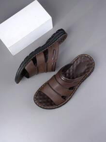 Nouvelles sandales plates décontractées mode hommes, pantoufles confortables à enfiler pour la maison/la plage avec semelle antidérapante durable et respirante, printemps/été