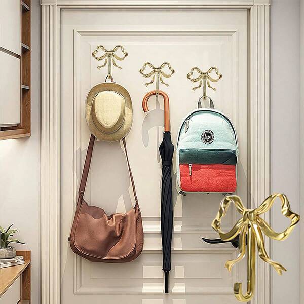Elegant Gold Tone Metal Bowknot Wall Hooks For Coats, Mugs, Hats, Bags And Towels-Stylish Rustic Chic Home Organizer And Decor Accent For Entryways, Bedrooms, Bathrooms, Kitchens, Hallways, Dorm Rooms; Durable, Space-Saving Wall Mounted Hangers Designed To Add Luxurious Shine And Practical Storage For Everyday Use, Enhancing Organization, Easy Access, Clutter Control, Modern Style Home Decor Accessory For Modern Living