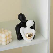 1 Tượng "Nụ hôn tình yêu", chất liệu nhựa, tượng trang trí hình cặp đôi ôm nhau, quà tặng lãng mạn, tượng ý nghĩa, thích hợp để trang trí phòng ngủ, văn phòng tại nhà, giá sách, mặt bàn (Lưu ý: Vui lòng kiểm tra kích thước sản phẩm trước khi mua. Khách hàng quan tâm nên cân nhắc kỹ trước khi mua) - Nhiều màu - Xem 13