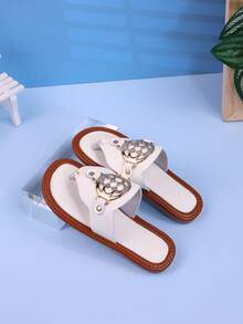 Kids' Fashion Flip Flops - Girls Thong Sandals, Casual Flat Slides For Little & Big Children With Metal Buckle Anti-Slip Summer Shoes - White - View 2