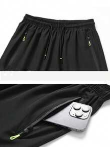 Nouveaux shorts légers d'été pour hommes, stretch 4 sens, coupe ample avec une entrejambe de 5 pouces, shorts de sport pour hommes, shorts de plage, shorts de fitness, shorts de course avec poches, fermeture éclair, imprimé réfléchissant, couleur unie