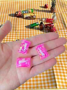 10pcs/20pcs Mini Artificial Snack Paillette Sweet Candy Chip Bags, Various Hot Selling DIY Jewelry Accessories, Creative Earring Charms, Resin, Food Themed Craft Parts, Phone Cases DIY Materials, Accessories For Blyth Ob11 Dolls(The Product Is Not Magnetic)