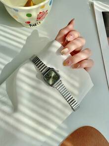 1 pieza Reloj de mujer de acero inoxidable plateado cuadrado clásico y elegante con movimiento de cuarzo. Esfera multicolor apto para uso diario. Como regalo para estudiantes - Unitalla - Ver 4