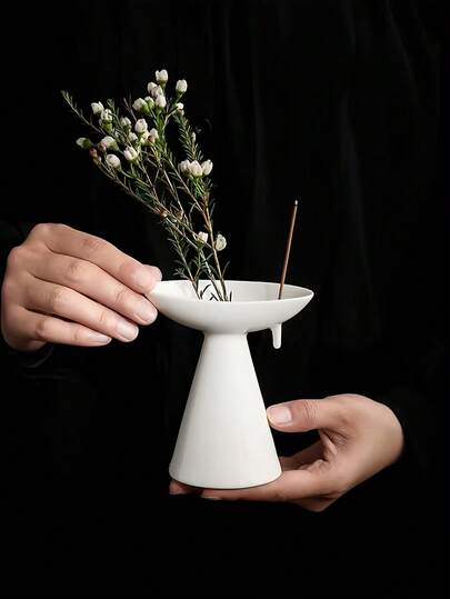 1 件简约高端椭圆形香座陶瓷芳香疗法支架、桌面装饰、小巧精致的香炉