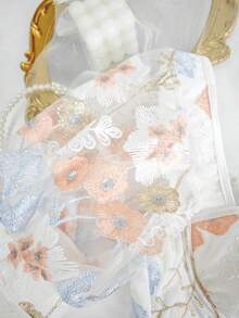 EZNV 1pc Embroidered Graphic Casual Fashion Versatile Puff Sleeve Sheer Elegant Form-Fitting Blouse Top - White - View 10