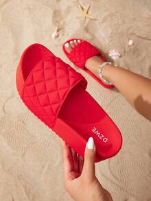 New Summer Women'S Casual Fashion Diamond Pattern Thick Soled Height Increasing Slippers For Outdoor & Beach Comfort - Đỏ - Xem 3