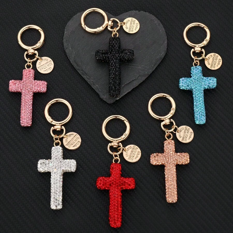 1 pieza Llavero colgante con cruz de strass, adorno colgante personalizado creativo, decoración de moda para bolso - Rojo - Ver 1