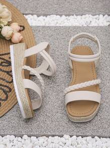 1 Pair Teen Girls Beige Sandals (Run Large One Size), Fashionable Square Toe Thick Sole Girls Beach Sandals, Comfortable Lightweight Summer Woven Rope Children Shoes, Suitable For School And Daily Wear