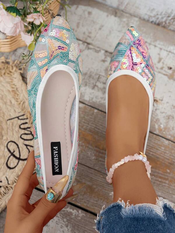 Women's Spring/Summer Flat Shoes, Fashion Sequined Pointed Toe Slip-On Casual Breathable Mesh Flats, Versatile Elegant Plus Size Shoes