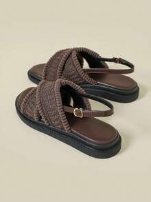 Giày sandal đế dày một mảnh có khóa cài, thích hợp đi biển, mũi hở, đế xuồng, phong cách bohemian cổ điển, đế mềm, chống trơn trượt, màu nâu cà phê, lưới dệt tua rua, giày thể thao thường ngày, đế xuồng mềm mùa hè, kiểu dáng mới xuân/thu 2026, giày La Mã quai chéo một mảnh, cỡ 33-34 (nhỏ), cỡ 42 (lớn), cỡ giày nữ ngoại cỡ 41-43. - Cà phê nâu - Xem 5