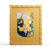 1个波浪形多色相框（红、黄、蓝、绿、白、黑），时尚百搭的家居和办公装饰 - 适合桌面和墙面展示，完美的乔迁礼物（不含照片） - 彩色 - 查看 25