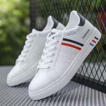 Men Stripe Design Lace-Up Skate Shoes - Wear-Resistant PU Leather Uppers, Breathable Fabric Inner, Cloth Insole, Non-Slip PVC Sole, Round Toe Cap, Perfect For Outdoor Casual Wear In Fall, Spring, Summer, Winter