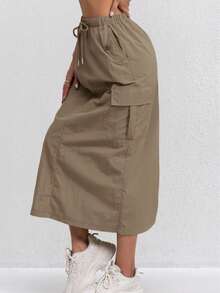 复古美式女式工装裙，轻薄透气面料，多个口袋，A字剪裁，高腰，开衩设计，时尚显瘦