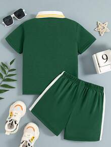 2 件套男童休闲户外时尚字母印花半开领常规版型短袖 Polo 衫和短裤套装，夏季 - 綠色 - 查看 2