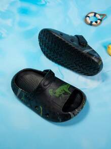 1 par de zapatillas de espuma cómodas y ligeras con diseño de dibujos animados, adecuadas para el verano, para niños