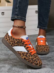 New High-Quality Fashion Casual Retro Sneakers For Men & Women, Luxury Flat Shoes Suitable For Students & Couples