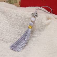 中国结流苏磨砂流苏吊坠犹如时光的诗意流淌，散发着独特的魅力。