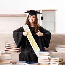 1 pieza Banda de graduación 2025 con letras doradas brillantes "Me gradué" para fiesta de graduación 2025, accesorios para ceremonia de celebración, utilería fotográfica, sin decoloración ni manchas, talla grande elegante en cámara (Blanco+Azul+Negro) - Multicolor - Ver 7