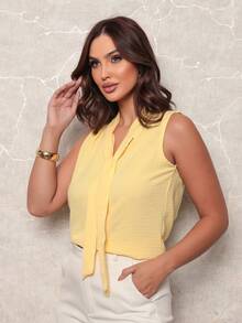 Cherry Blossom Women's Sleeveless Blouse With Bow Collar - Amarillo - Ver 4