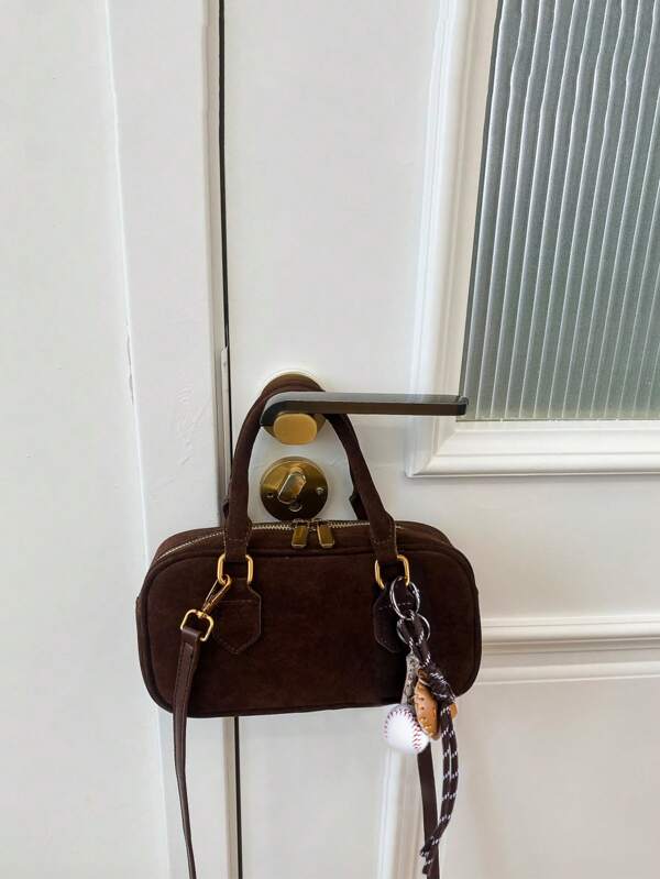 Bolsa de Boliche de Estilo Minimalista com Estilo Retrô, Moda, Casual, para Senhoras, Estilo Universitário, Transversal, Adequada para Escola, Uso Diário, Transporte, Viagem e Outros Usos, Bolsa de Camurça na Moda. Com Pingente de Beisebol Amarelo Marrom, Material de Camurça, Alça de Ombro Ajustável, Fechamento com Zíper.