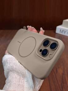 液态硅胶磁吸保护壳 适用于 16 Pro Max 防水防震防摔防刮