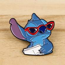 Disney 1 pièce Broche Disney Stitch, épinglette émaillée distinctive - Insigne mignon pour sacs à dos et vêtements, accessoire de broche pour vêtements, attache de sac
