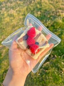 1/6个装 柔软可爱草莓吐司捏捏乐玩具，多层可拆分设计，软萌玩具，解压玩具，Taba软萌玩具，儿童仿真食物，儿童指尖玩具，办公室和旅行减压玩具，适合儿童、青少年和成人