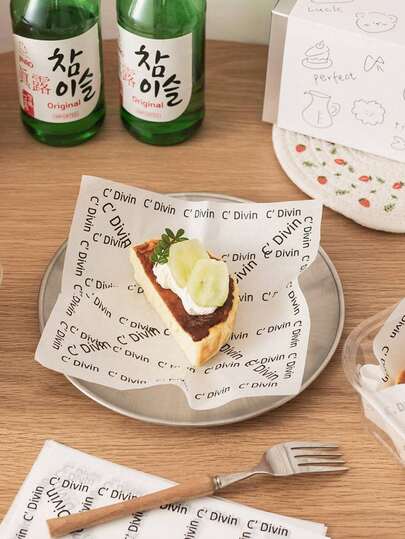 50张/100张不粘烘焙纸，7.08*7.08英寸（约18*18厘米），适用于烘焙、烤制、空气炸锅、蒸煮，非常适合制作面包、蛋糕和作为空气炸锅内衬。