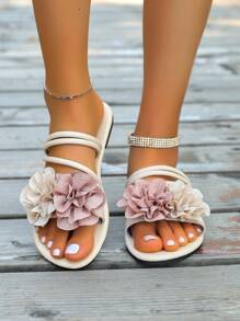 Sandalias versátiles y de moda, pantuflas deslizantes florales bicolor de alta gama