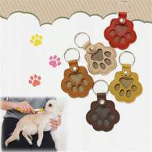 Cute Dog Paw Keychain, Cartoon Pet Hair Storage Leather Case Portable Pet Hair Memorial Keychain Pendant