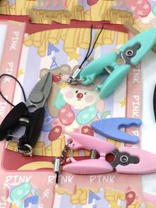 Kéo bỏ túi bằng kim loại - Kéo mini bỏ túi đa năng có vỏ bảo vệ, kéo văn phòng bằng kim loại, kéo cắt chỉ thêu chữ thập, không cần pin, thích hợp cho văn phòng, gia đình, nhiều màu sắc để lựa chọn. - Nhiều màu - Xem 2