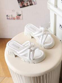 Sandalias deslizantes negras para niñas, chanclas para niños, zapatos de estilo nuevo para niños