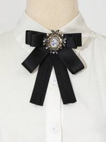 1 pieza Elegante broche de mujer con cinta de satén, piedras de rhinestone y escudo estilo palacio, joya de lujo adecuada para uso diario, regalo para boda/fiesta