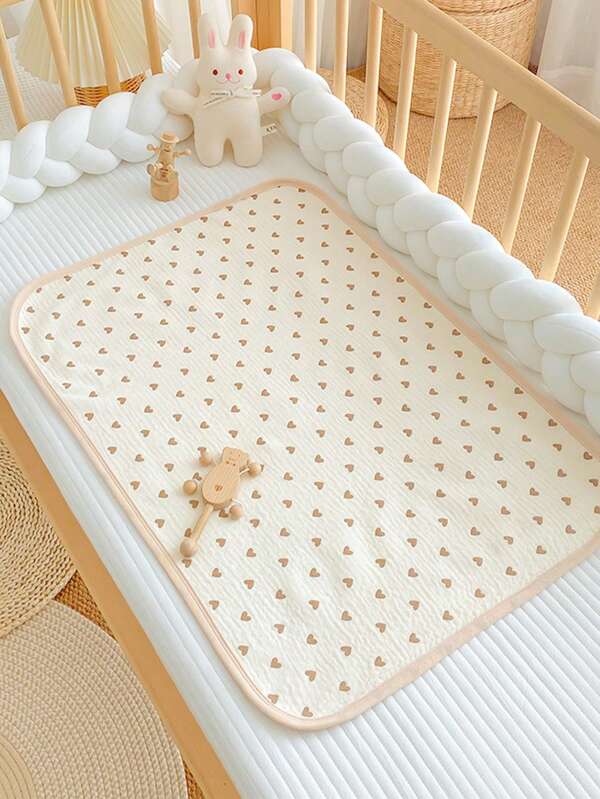 1pc Heart Pattern Baby Waterproof 3-Layer Urine Mattress Pad, Newborn Absorbent Diaper Mat, Reusable And Washable, All Season