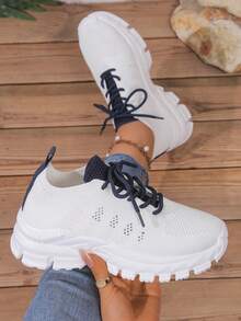 24pcs New Women's Retro Floral Hollow Breathable Splicing Colorblock Lightweight Road Running Sports Shoes - White - View 6