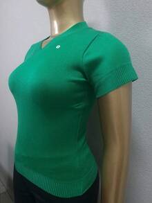 JEWELRY KNITS Short Sleeve Blouse Size G - V Neck | Short Sleeve Blouse G | Basic Short Sleeve Blouse | Basic G - 綠色 - 查看 9