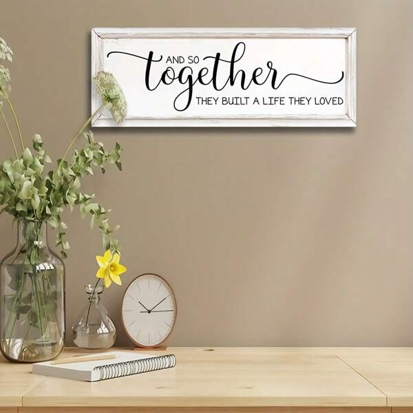 1 pièce Panneau mural en bois de style ferme vintage "Ils ont construit leur propre vie qu'ils aimaient" - 16" X 6" Plaque avec citation inspirante, fond blanc usé, texte cursif noir, décoration de printemps, cadeau de Pâques, accent de ferme et de porche, art mural de salle de séjour et de maison, plaque de motivation, décoration rustique artisanale