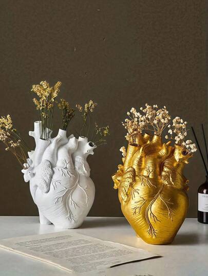 1pc Heart Shaped Resin Vase, Creative Home ation Ornaments, Gothic Organ Crafts, Retro ative Flower St Desktop Living Room, Including Vase Dried Arrangement Dining Tafel view 5