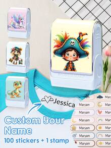 1 个印章 + 100 个姓名贴纸 - 儿童定制签名印章、儿童返校用品、个性化卡通图案姓名印章、DIY 定制卡通自墨姓名印章、签名印章用于签名姓名、儿童服装姓名印章防水、重现您的笔迹签名