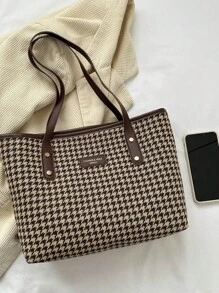 1 pezzo Borsa a tracolla grande in nylon marrone liscio, con cerniera, design con lettera, motivo pied-de-poule, decorata con rivetti, versatile e casual, adatta per uso quotidiano delle donne