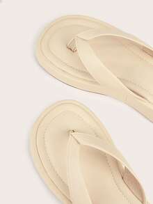 米色柔软防滑优质皮革人字凉鞋，简约时尚新款厚底拖鞋，舒适百搭，易于穿着，适合室内外穿着，四季皆宜，坡跟（新鞋脚趾处的带子可能有点硬，建议先在家穿几次，磨合好后再穿到户外，有效减少摩擦） - 米色 - 查看 4