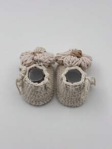 1 Pair Infant Flower Handmade Knitted Non-Slip Pre-Walking Socks - Beige - View 8