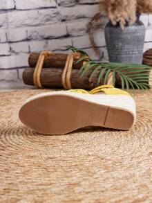 Women's Comfortable Slip-On Round Toe Wedge Heel Platform Loafers, Spring/Summer - Yellow - View 4