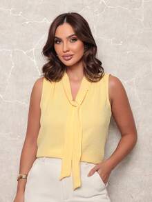 Cherry Blossom Women's Sleeveless Blouse With Bow Collar - Amarillo - Ver 2