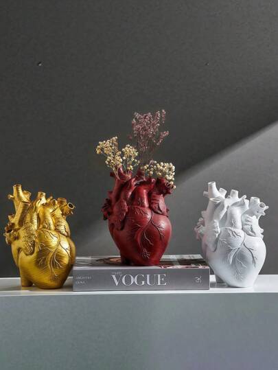 1pc Heart Shaped Resin Vase, Creative Home ation Ornaments, Gothic Organ Crafts, Retro ative Flower St Desktop Living Room, Including Vase Dried Arrangement Dining Tafel view 2