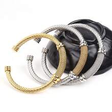 Casual Stainless Steel Men's Ladies Bracelets Do Not Fade And Are Of High Quality And Can Be Used As Holiday Gifts For Relatives And Friends. - Multicolor - View 3