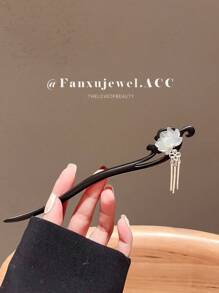 1pc Retro Lotus Wood Hairpin, Women Hanfu Tassel Bun Stick Hair Clip, Minimalist High-End Daily Hair Accessory,Hair Accessories Hair Styling Pins Hair Bun Maker Bun Hair Piece, School Stuff